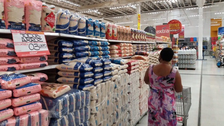 rio-grande-do-sul-sera-responsavel-por-69,3%-da-producao-nacional-de-arroz-em-2024,-diz-ibge