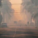 muralha-de-fogo-e-fumaca-cerca-cidade-no-pantanal-de-ms;-video