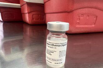 sorocaba-e-jundiai-promovem-acao-de-vacinacao-contra-gripe-e-covid-neste-sabado;-saiba-como-receber-doses