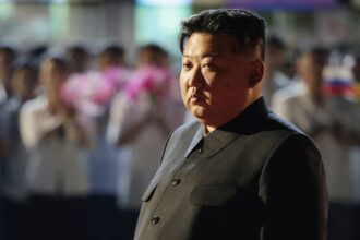 coreia-do-norte-executou-homem-por-ouvir-k-pop,-aponta-relatorio